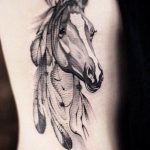 фото тату лошадь 24.12.2018 №215 - photo horse tattoo - tattoo-photo.ru