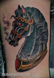 фото тату лошадь 24.12.2018 №332 - photo horse tattoo - tattoo-photo.ru