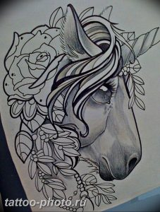 фото тату лошадь 24.12.2018 №371 - photo horse tattoo - tattoo-photo.ru