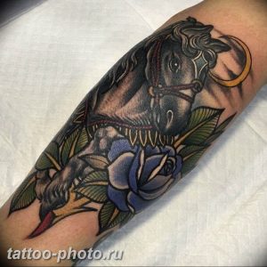 фото тату лошадь 24.12.2018 №376 - photo horse tattoo - tattoo-photo.ru