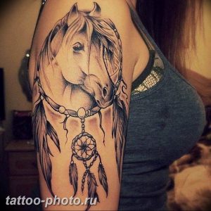 фото тату лошадь 24.12.2018 №389 - photo horse tattoo - tattoo-photo.ru