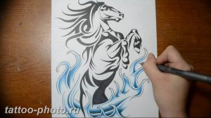 фото тату лошадь 24.12.2018 №437 - photo horse tattoo - tattoo-photo.ru