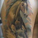 фото тату лошадь 24.12.2018 №440 - photo horse tattoo - tattoo-photo.ru