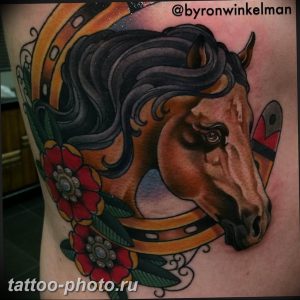 фото тату лошадь 24.12.2018 №488 - photo horse tattoo - tattoo-photo.ru