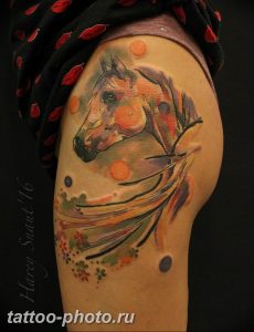 фото тату лошадь 24.12.2018 №560 - photo horse tattoo - tattoo-photo.ru