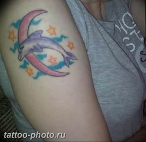 фото тату полумесяц 22.12.2018 №064 - crescent tattoo photo - tattoo-photo.ru