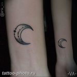 фото тату полумесяц 22.12.2018 №069 - crescent tattoo photo - tattoo-photo.ru