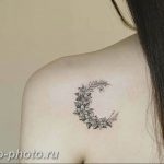 фото тату полумесяц 22.12.2018 №112 - crescent tattoo photo - tattoo-photo.ru