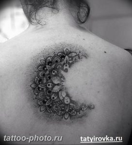 фото тату полумесяц 22.12.2018 №147 - crescent tattoo photo - tattoo-photo.ru