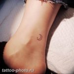фото тату полумесяц 22.12.2018 №224 - crescent tattoo photo - tattoo-photo.ru