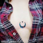 фото тату полумесяц 22.12.2018 №300 - crescent tattoo photo - tattoo-photo.ru