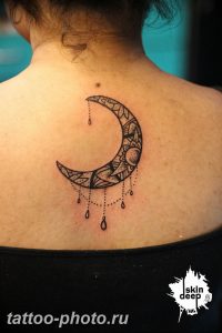 фото тату полумесяц 22.12.2018 №334 - crescent tattoo photo - tattoo-photo.ru