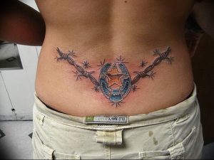 фото тату подкова от 01.06.2018 №042 - horseshoe tattoos - tattoo-photo.ru