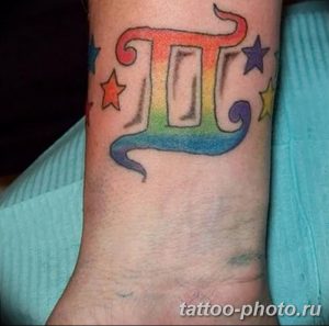 Фото рисунка Тату Близнецы 20.11.2018 №025 - photo tattoos gemini - tattoo-photo.ru