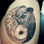 Фото рисунка тату Инь-Янь 08.11.2018 №037 - photo tattoo Yin-Yang - tattoo-photo.ru