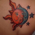 Фото рисунка тату Луна и Солнце 05.11.2018 №041 - tattoo Moon and Sun - tattoo-photo.ru
