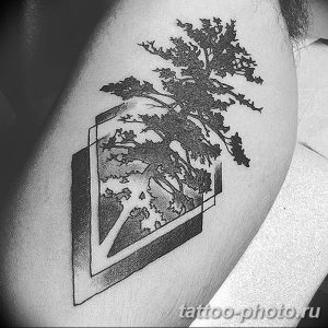 Фото рисунка тату дерево 07.11.2018 №205 - photo tattoo tree - tattoo-photo.ru