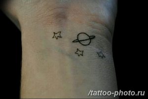 Фото рисунка тату планеты 04.11.2018 №133 - tattoo photos of the planet - tattoo-photo.ru