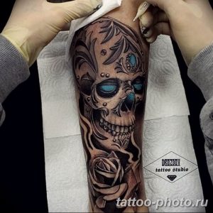 Фото рисунка тату череп 24.11.2018 №068 - photo tattoo skull - tattoo-photo.ru