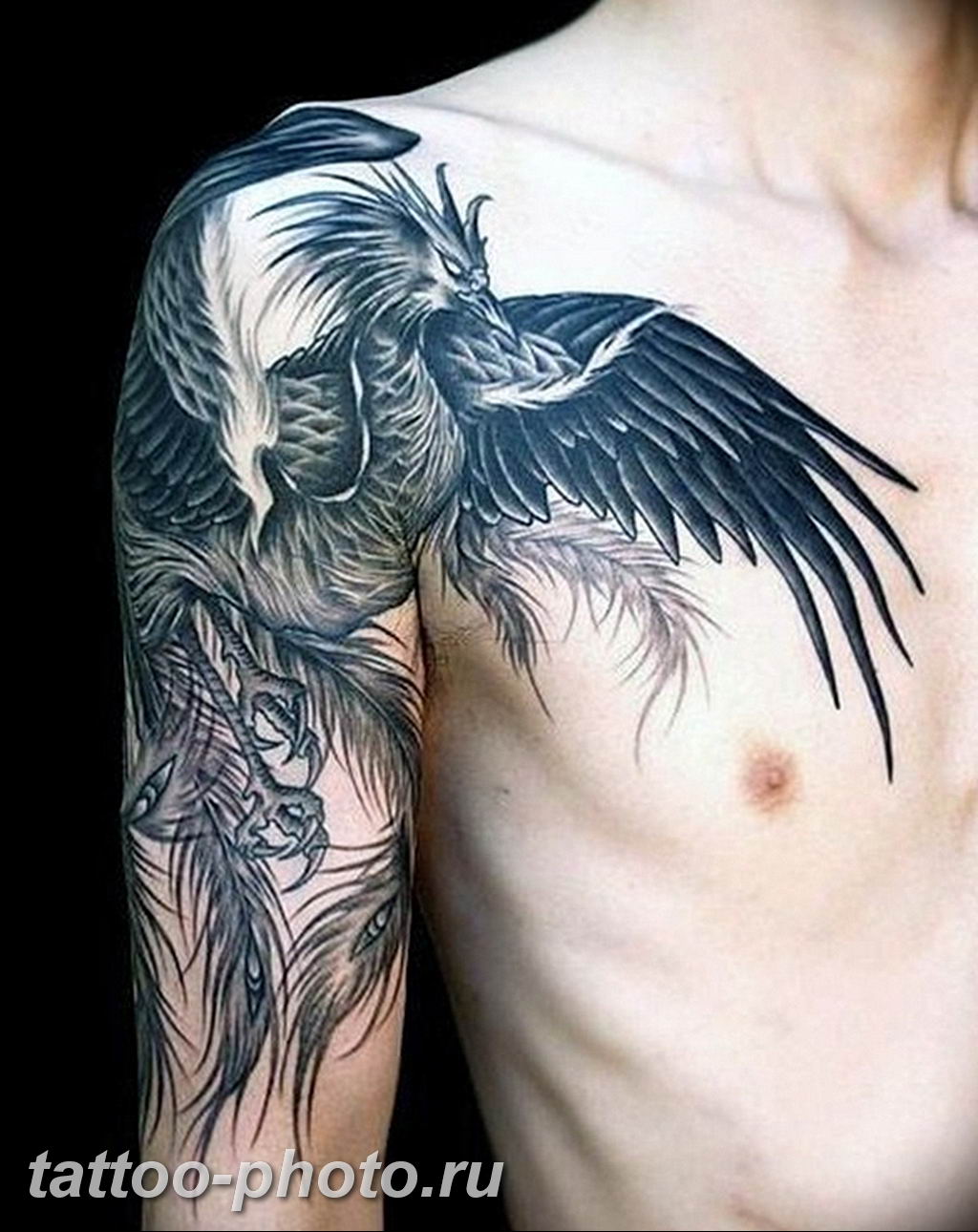 татуировка для мужчин на плечо и на грудь фото 119