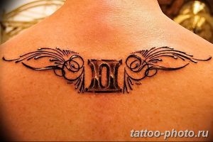 Фото рисунка Тату Близнецы 20.11.2018 №021 - photo tattoos gemini - tattoo-photo.ru
