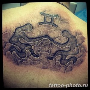 Фото рисунка Тату Близнецы 20.11.2018 №118 - photo tattoos gemini - tattoo-photo.ru