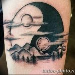 Фото рисунка тату Инь-Янь 08.11.2018 №044 - photo tattoo Yin-Yang - tattoo-photo.ru