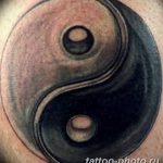 Фото рисунка тату Инь-Янь 08.11.2018 №069 - photo tattoo Yin-Yang - tattoo-photo.ru