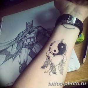 Фото рисунка тату Инь-Янь 08.11.2018 №140 - photo tattoo Yin-Yang - tattoo-photo.ru