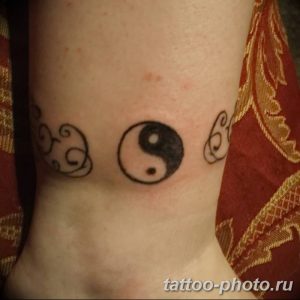 Фото рисунка тату Инь-Янь 08.11.2018 №152 - photo tattoo Yin-Yang - tattoo-photo.ru