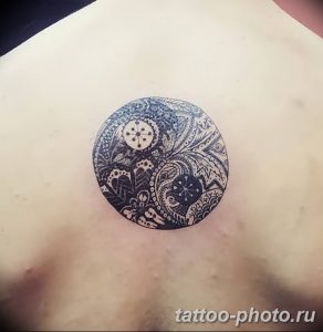 Фото рисунка тату Инь-Янь 08.11.2018 №188 - photo tattoo Yin-Yang - tattoo-photo.ru