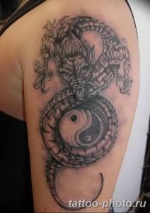 Фото рисунка тату Инь-Янь 08.11.2018 №252 - photo tattoo Yin-Yang - tattoo-photo.ru