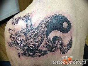 Фото рисунка тату Инь-Янь 08.11.2018 №267 - photo tattoo Yin-Yang - tattoo-photo.ru