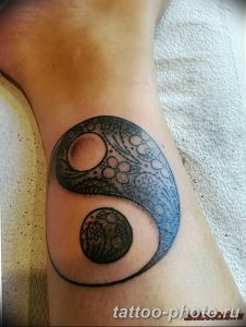 Фото рисунка тату Инь-Янь 08.11.2018 №383 - photo tattoo Yin-Yang - tattoo-photo.ru