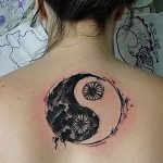 Фото рисунка тату Инь-Янь 08.11.2018 №388 - photo tattoo Yin-Yang - tattoo-photo.ru