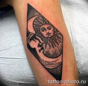 Фото рисунка тату Луна и Солнце 05.11.2018 №003 - tattoo Moon and Sun - tattoo-photo.ru
