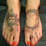 Фото рисунка тату Луна и Солнце 05.11.2018 №005 - tattoo Moon and Sun - tattoo-photo.ru