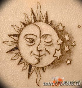 Фото рисунка тату Луна и Солнце 05.11.2018 №006 - tattoo Moon and Sun - tattoo-photo.ru