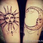 Фото рисунка тату Луна и Солнце 05.11.2018 №017 - tattoo Moon and Sun - tattoo-photo.ru