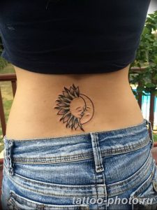 Фото рисунка тату Луна и Солнце 05.11.2018 №040 - tattoo Moon and Sun - tattoo-photo.ru