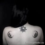 Фото рисунка тату Луна и Солнце 05.11.2018 №046 - tattoo Moon and Sun - tattoo-photo.ru