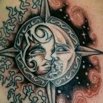 Фото рисунка тату Луна и Солнце 05.11.2018 №053 - tattoo Moon and Sun - tattoo-photo.ru