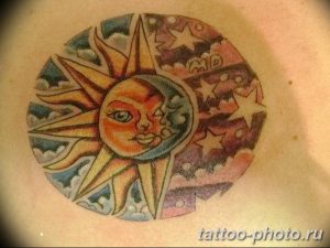 Фото рисунка тату Луна и Солнце 05.11.2018 №059 - tattoo Moon and Sun - tattoo-photo.ru