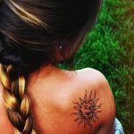 Фото рисунка тату Луна и Солнце 05.11.2018 №060 - tattoo Moon and Sun - tattoo-photo.ru