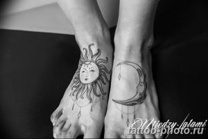 Фото рисунка тату Луна и Солнце 05.11.2018 №088 - tattoo Moon and Sun - tattoo-photo.ru