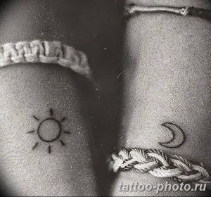 Фото рисунка тату Луна и Солнце 05.11.2018 №103 - tattoo Moon and Sun - tattoo-photo.ru