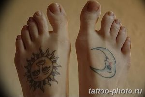 Фото рисунка тату Луна и Солнце 05.11.2018 №114 - tattoo Moon and Sun - tattoo-photo.ru