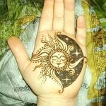 Фото рисунка тату Луна и Солнце 05.11.2018 №123 - tattoo Moon and Sun - tattoo-photo.ru