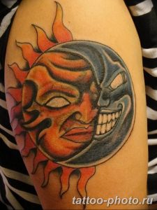 Фото рисунка тату Луна и Солнце 05.11.2018 №126 - tattoo Moon and Sun - tattoo-photo.ru