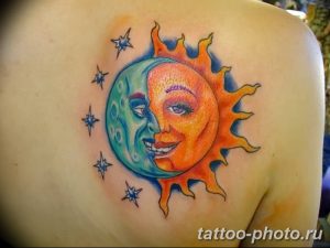 Фото рисунка тату Луна и Солнце 05.11.2018 №133 - tattoo Moon and Sun - tattoo-photo.ru
